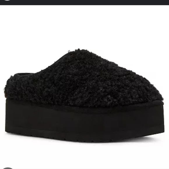 Madden Girl Women's Black Platform Fuzzy Clogs Size 9 - Picture 1 of 9
